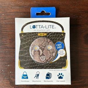 *** Lotta-Lite - Go Anywhere Light